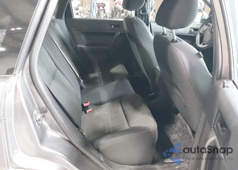 2011 Ford Focus Se из США, поврежденный, VIN 1FAHP3FN0BW186471